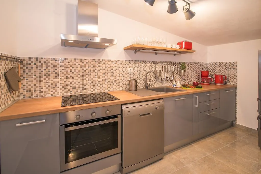 פארק נופש קרק Mobile Homes Residence Ulika